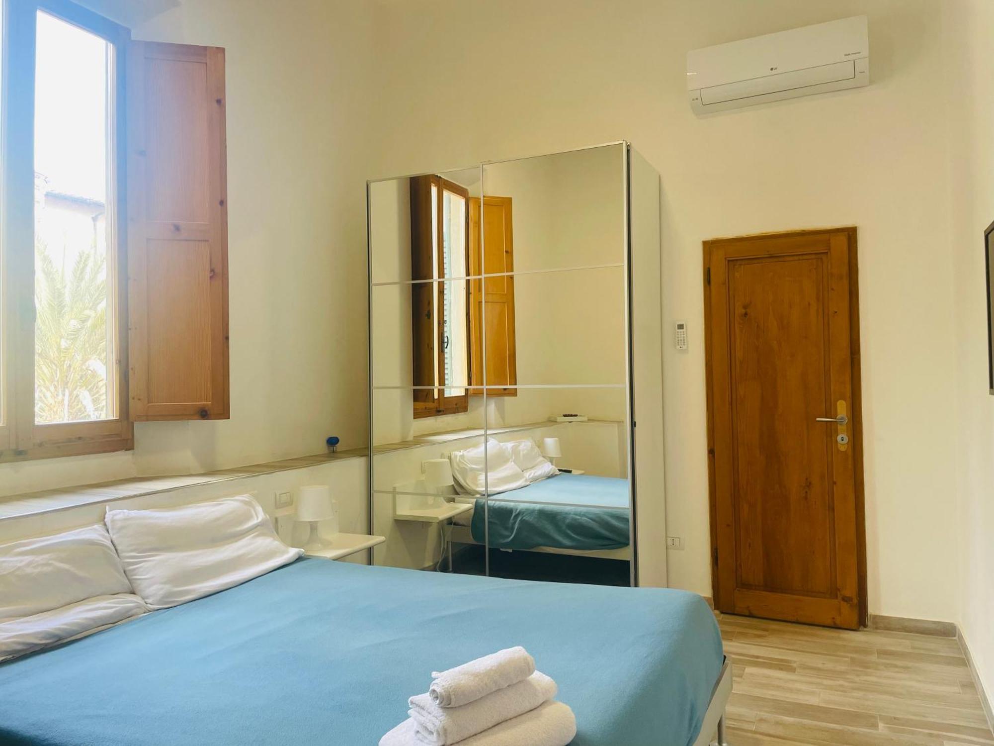 Bed and Breakfast Residenza Cavour Флоренция Экстерьер фото